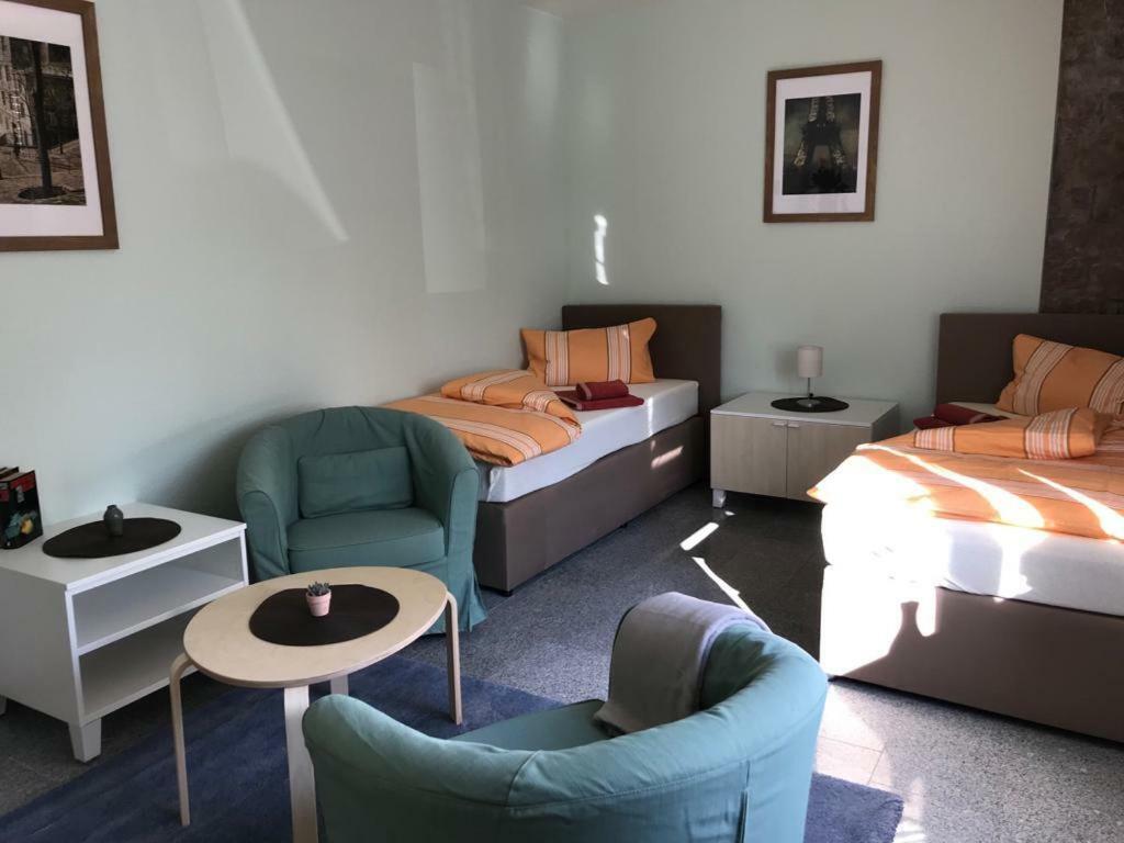 Gaestehaus Windheim Ettlingen Bagian luar foto